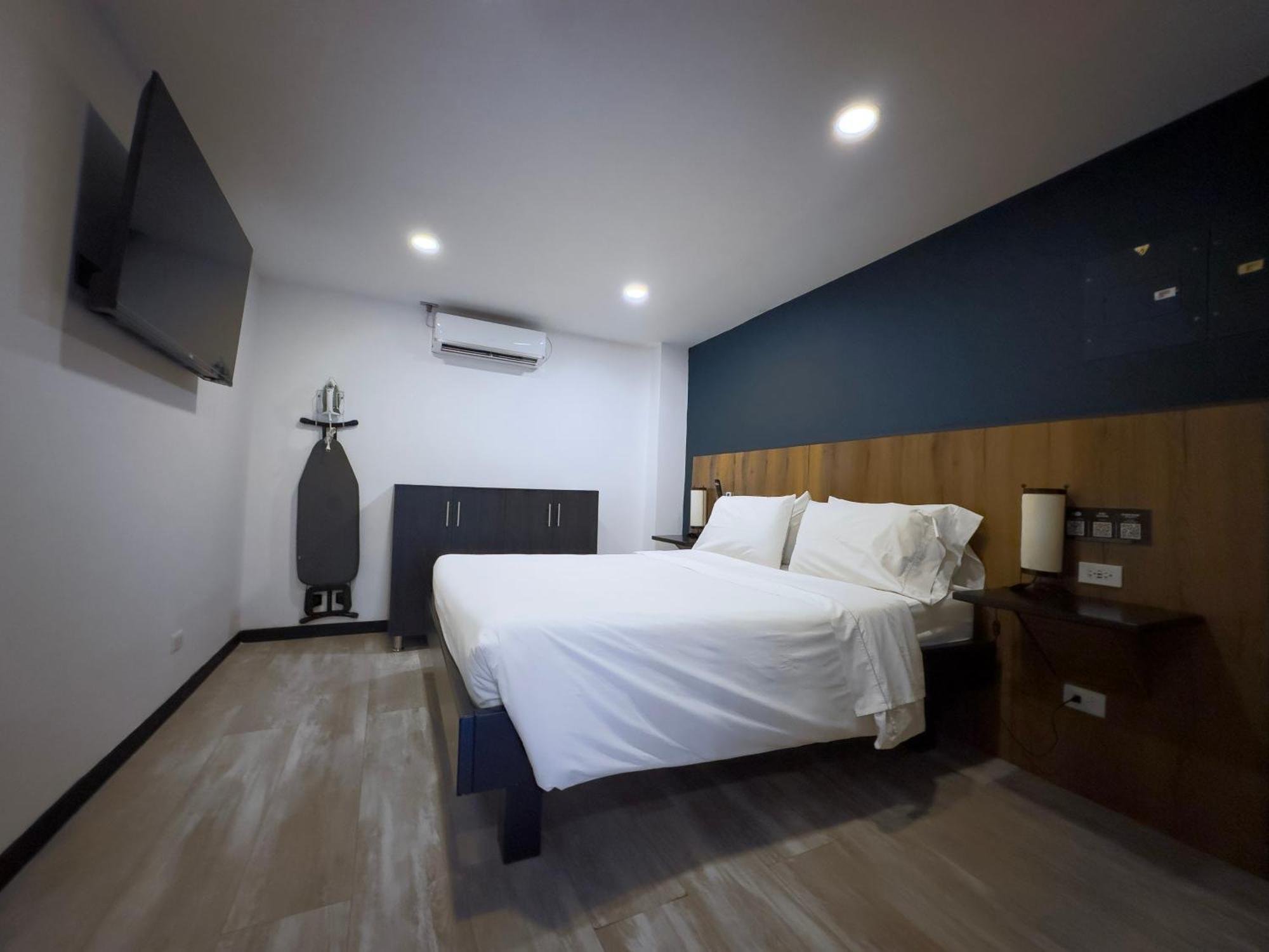 Апарт отель Provenza Lofts Медельин Экстерьер фото
